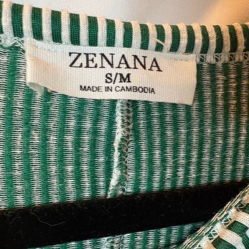 Zenana Outfitters Vertical Striped Green & White Pullover - Picture 2 of 4